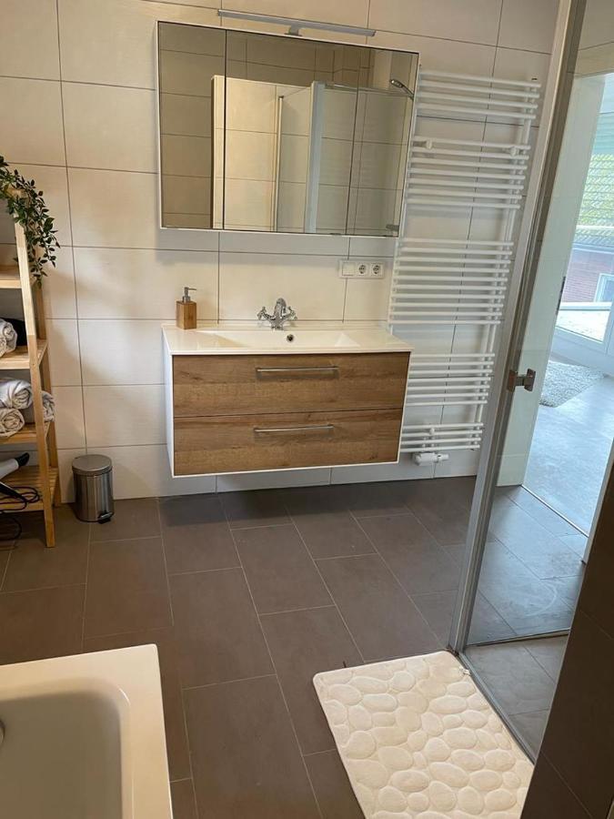 Lux Apartmant 2 เวสเตอร์ชเตเดอ ภายนอก รูปภาพ